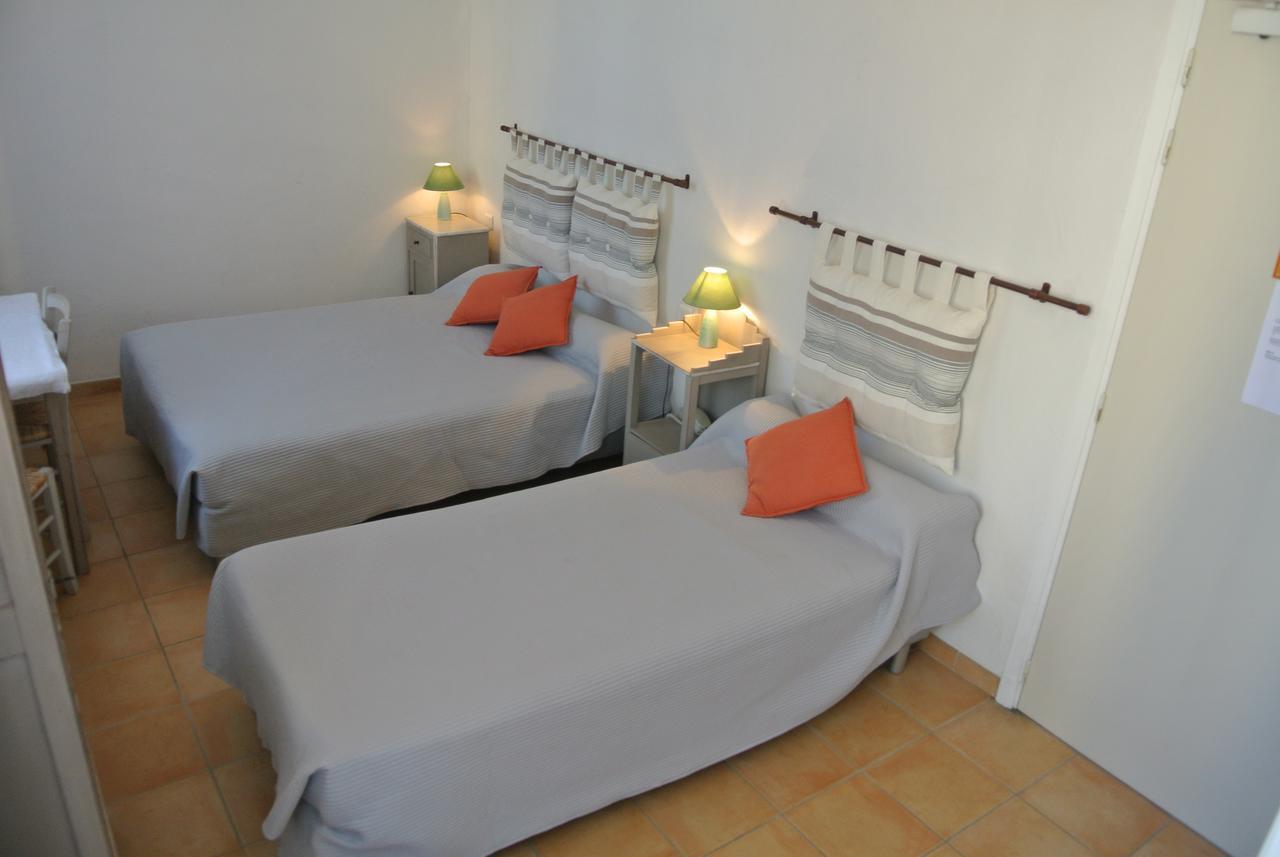 Hotel Castel Mistral Juan-les-Pins Exterior photo